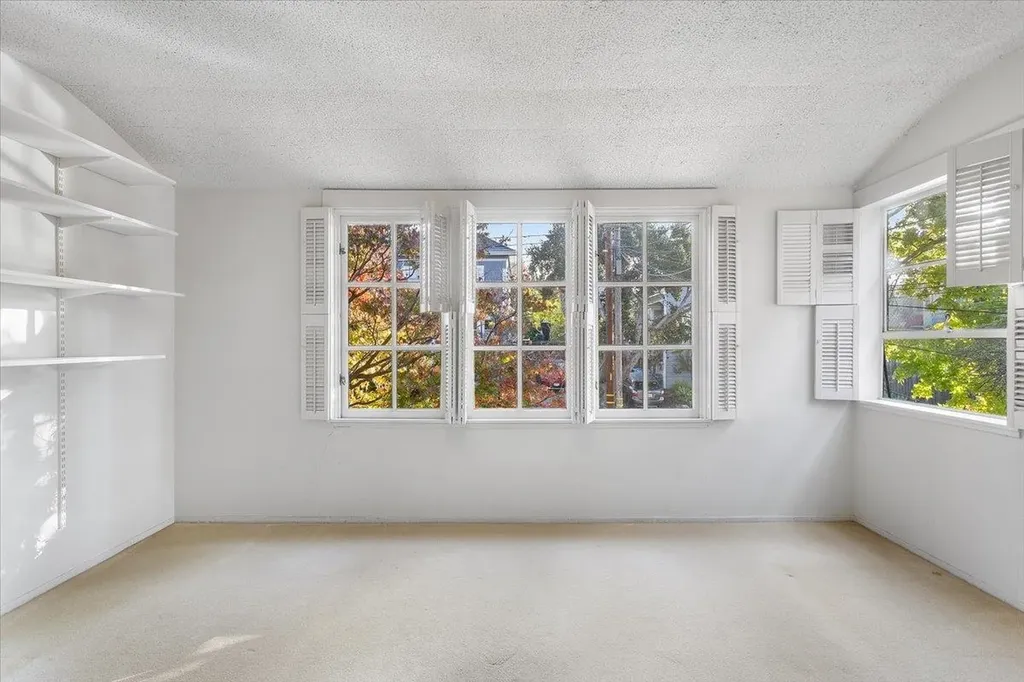 2702 Dana Street Berkeley CA 94705