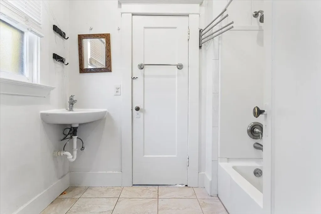 2702 Dana Street Berkeley CA 94705