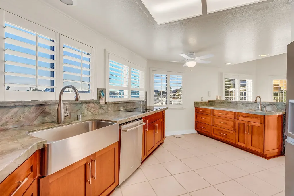 2102 Portside Court Discovery Bay CA 94509