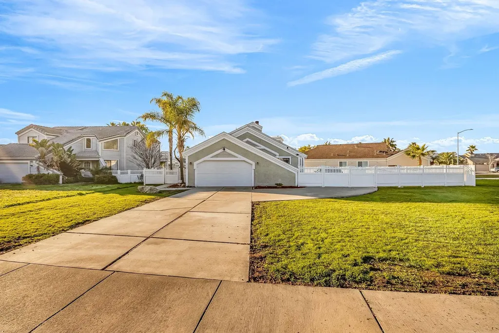 2102 Portside Court Discovery Bay CA 94509