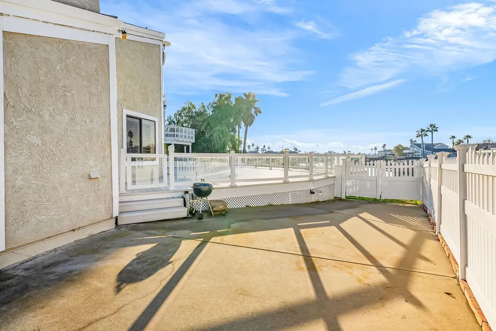 2102 Portside Court Discovery Bay CA 94509