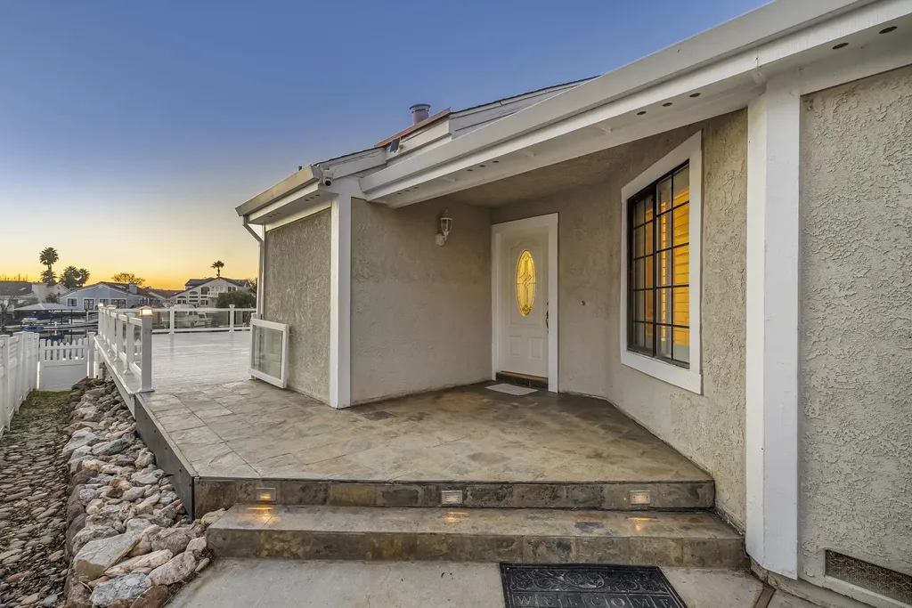 2102 Portside Court Discovery Bay CA 94509