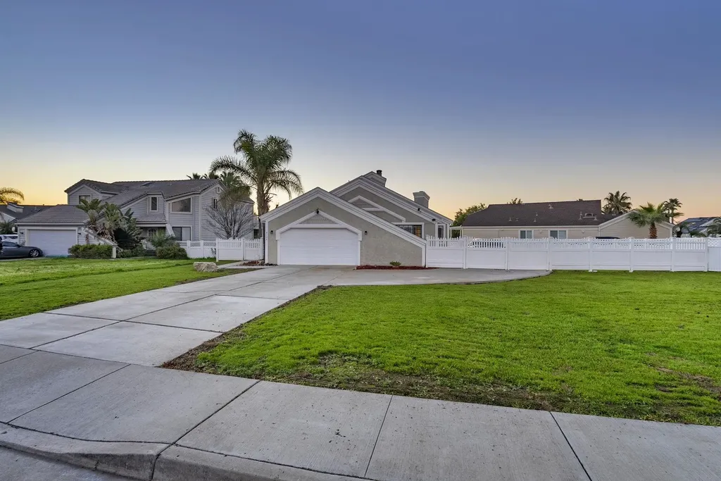 2102 Portside Court Discovery Bay CA 94509