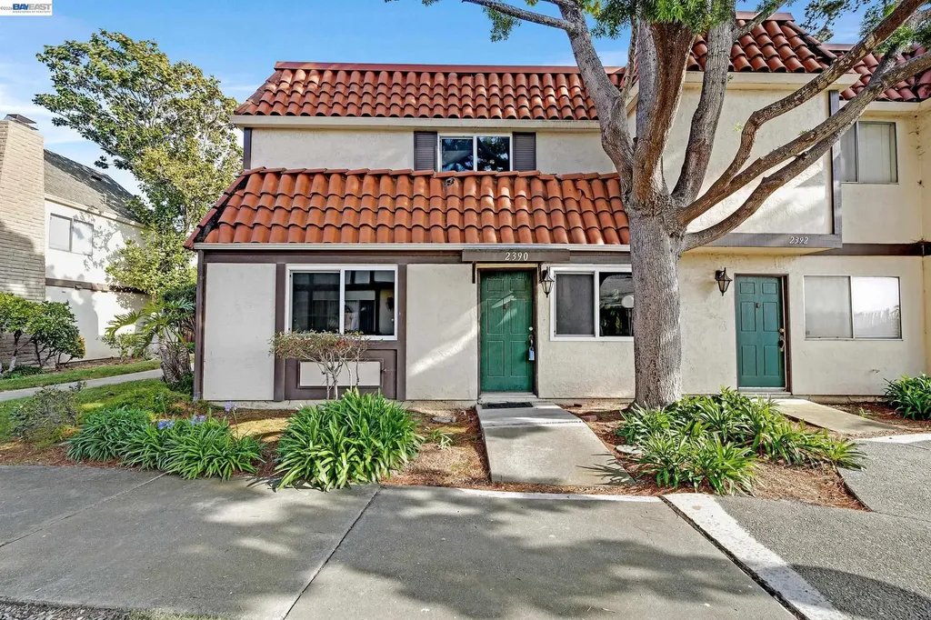 2390 Belvedere Avenue San Leandro CA 94577