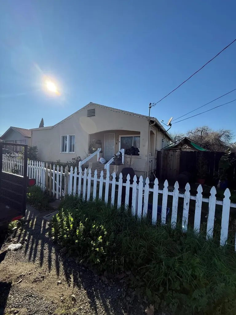66-74 Ambrose Avenue Bay Point CA 94565