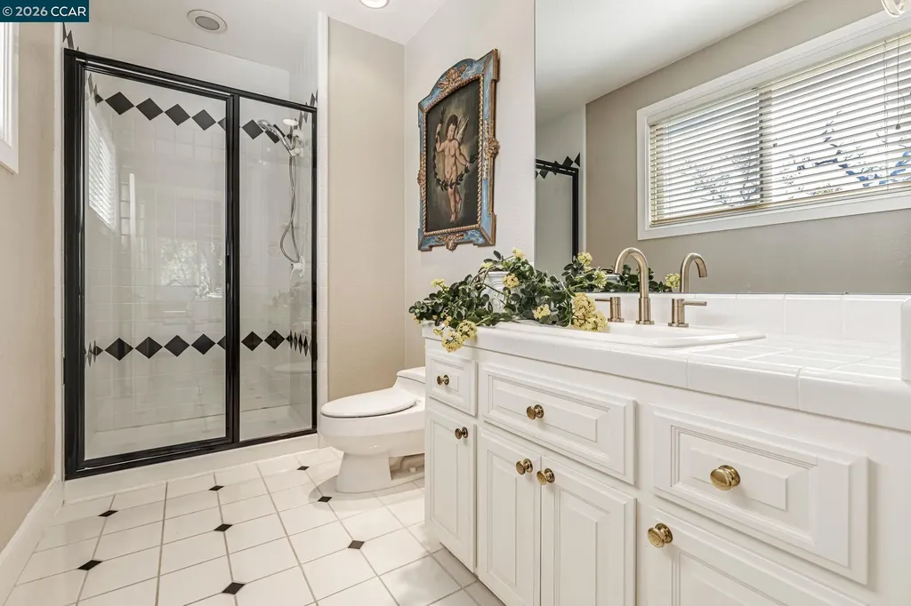 4 Julianna Court Moraga CA 94556