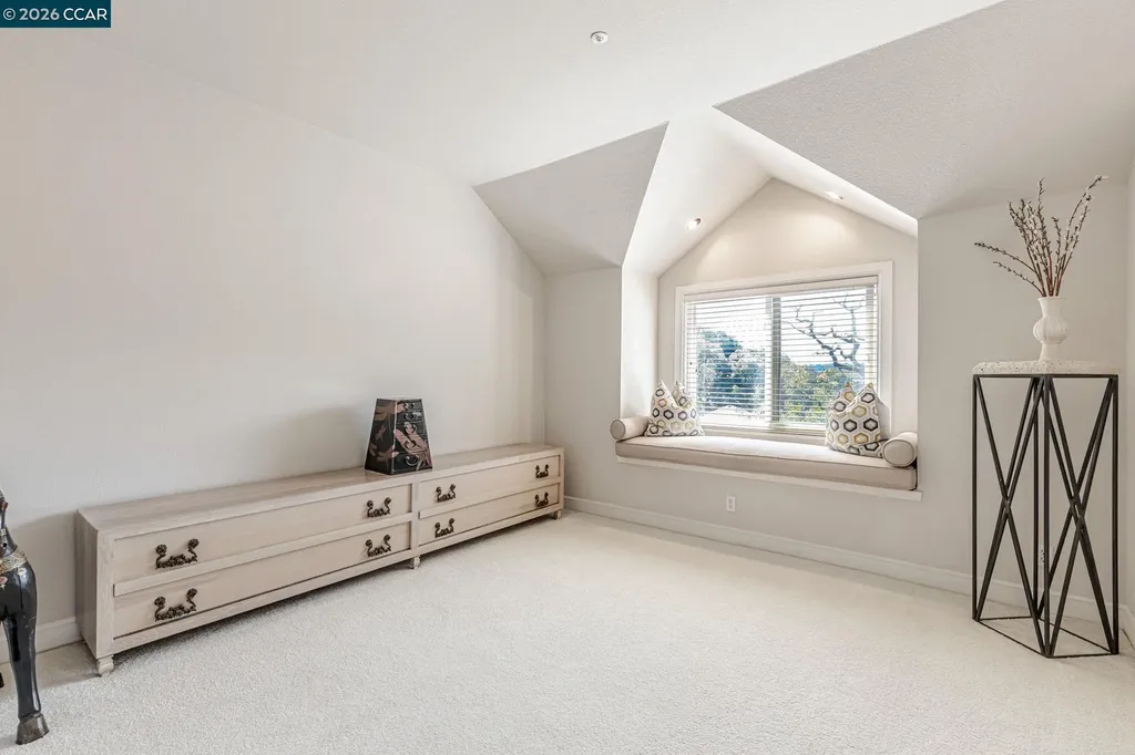 4 Julianna Court Moraga CA 94556