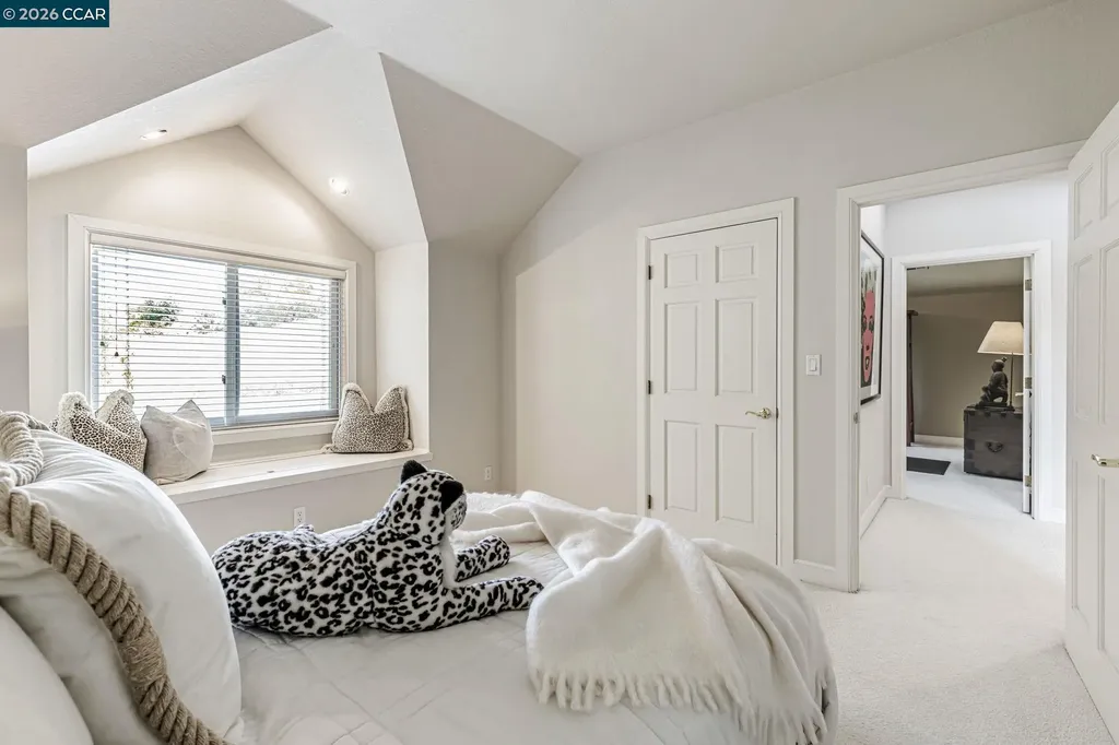 4 Julianna Court Moraga CA 94556