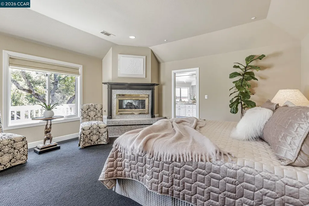 4 Julianna Court Moraga CA 94556