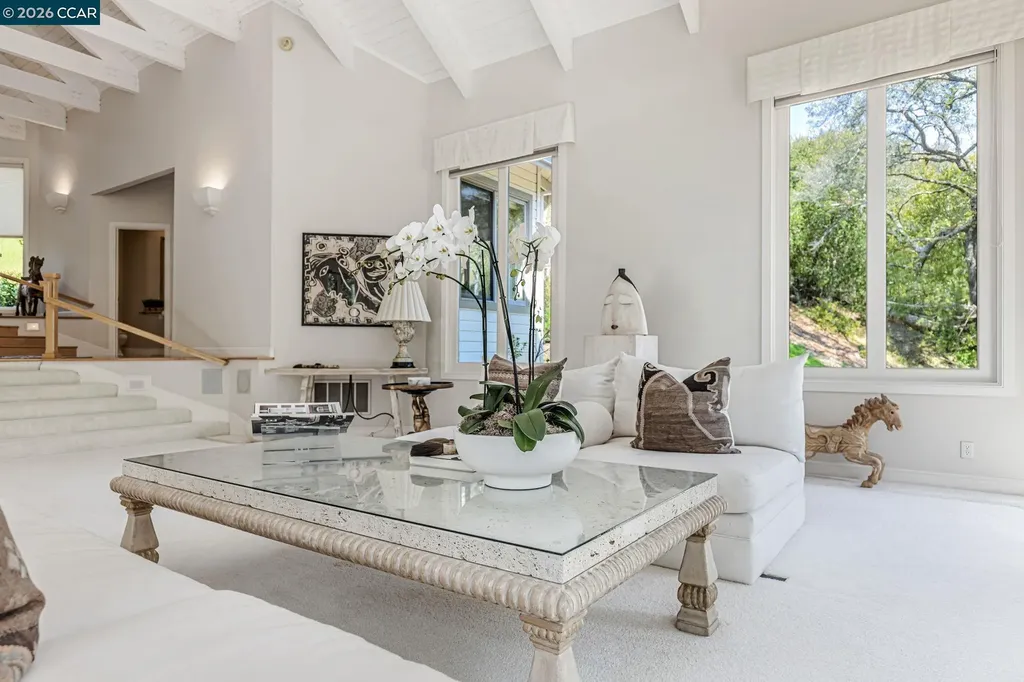 4 Julianna Court Moraga CA 94556