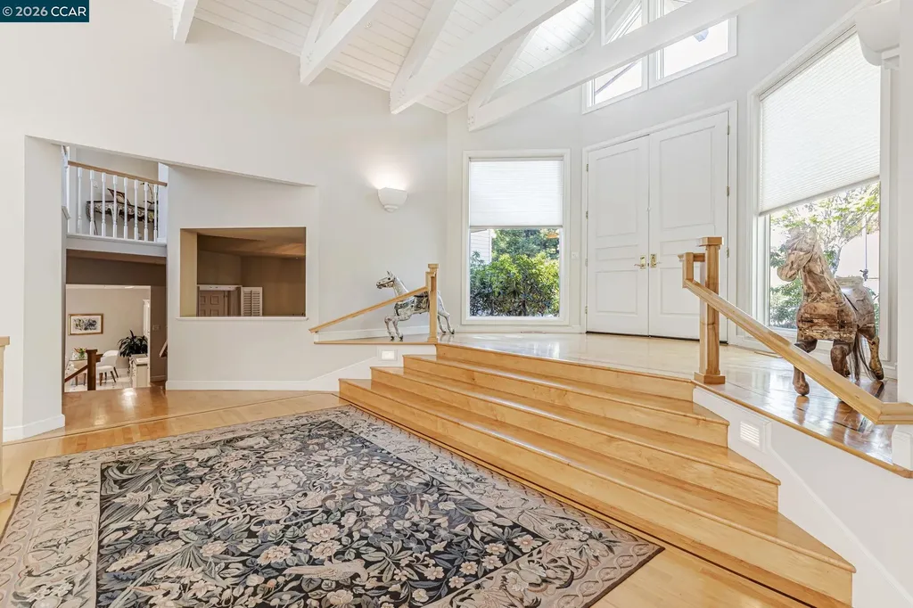 4 Julianna Court Moraga CA 94556