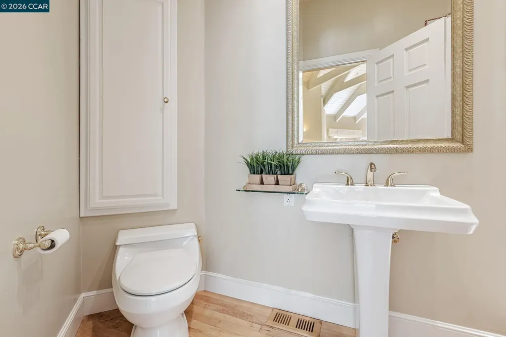 4 Julianna Court Moraga CA 94556