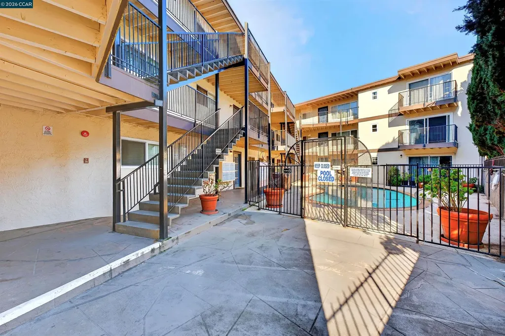 1743 Carmel Drive Walnut Creek CA 94596