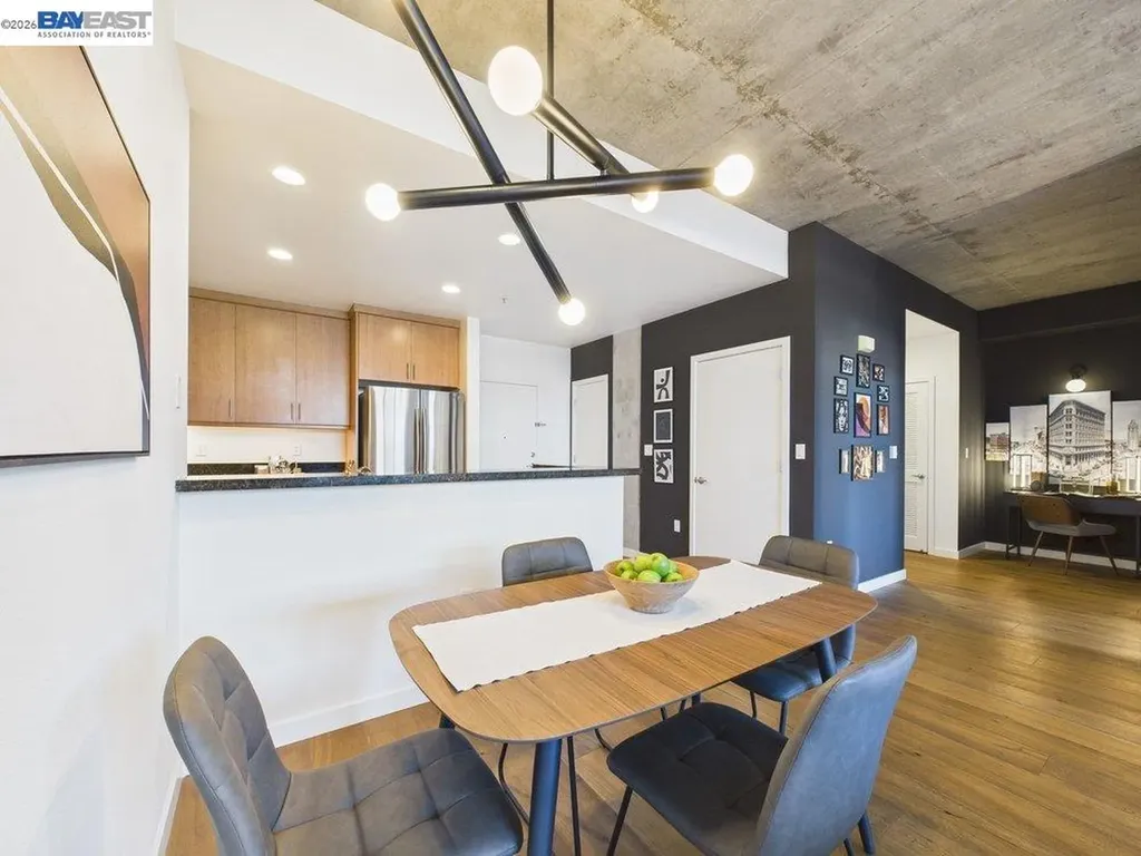 288 3rd Street Oakland CA 94607