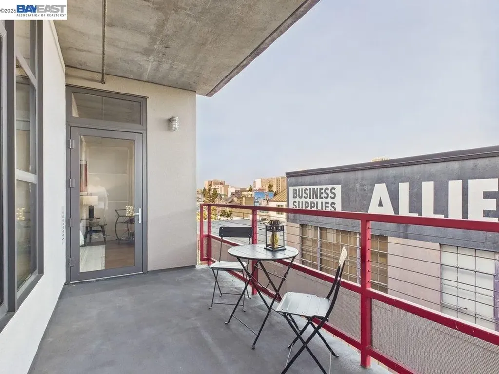288 3rd Street Oakland CA 94607