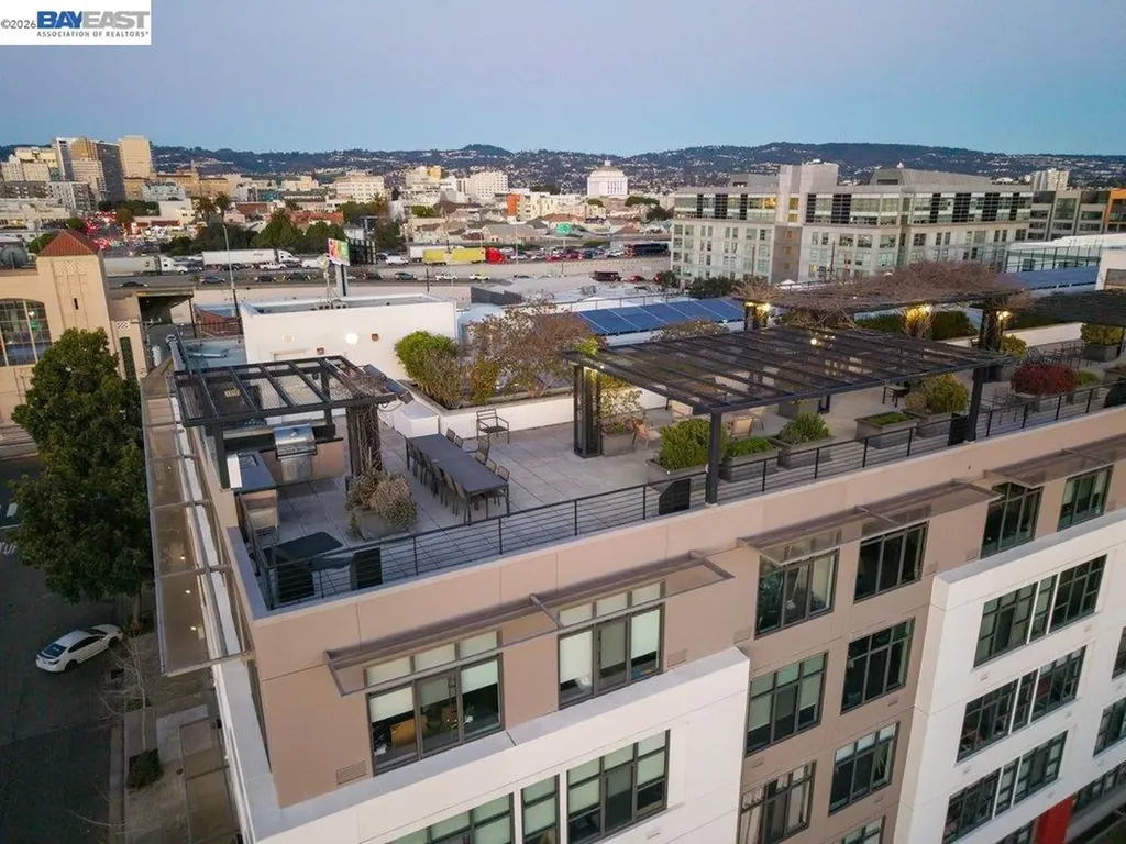 288 3rd Street Oakland CA 94607
