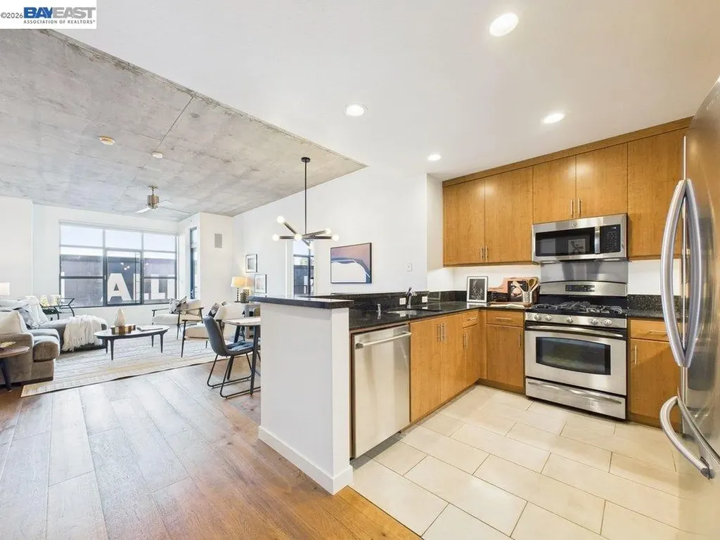 288 3rd Street Oakland CA 94607