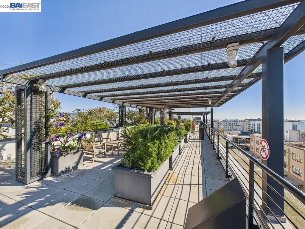 288 3rd Street Oakland CA 94607
