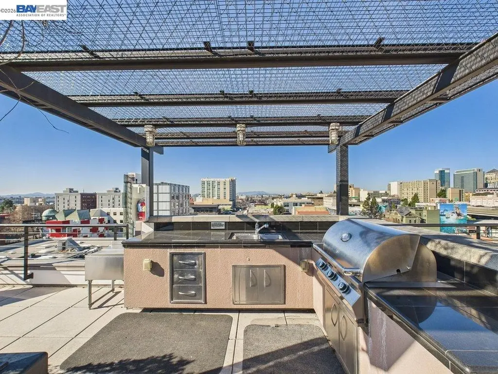 288 3rd Street Oakland CA 94607