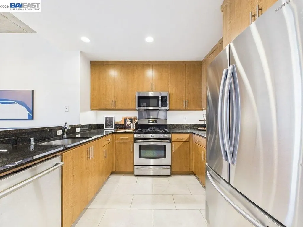288 3rd Street Oakland CA 94607