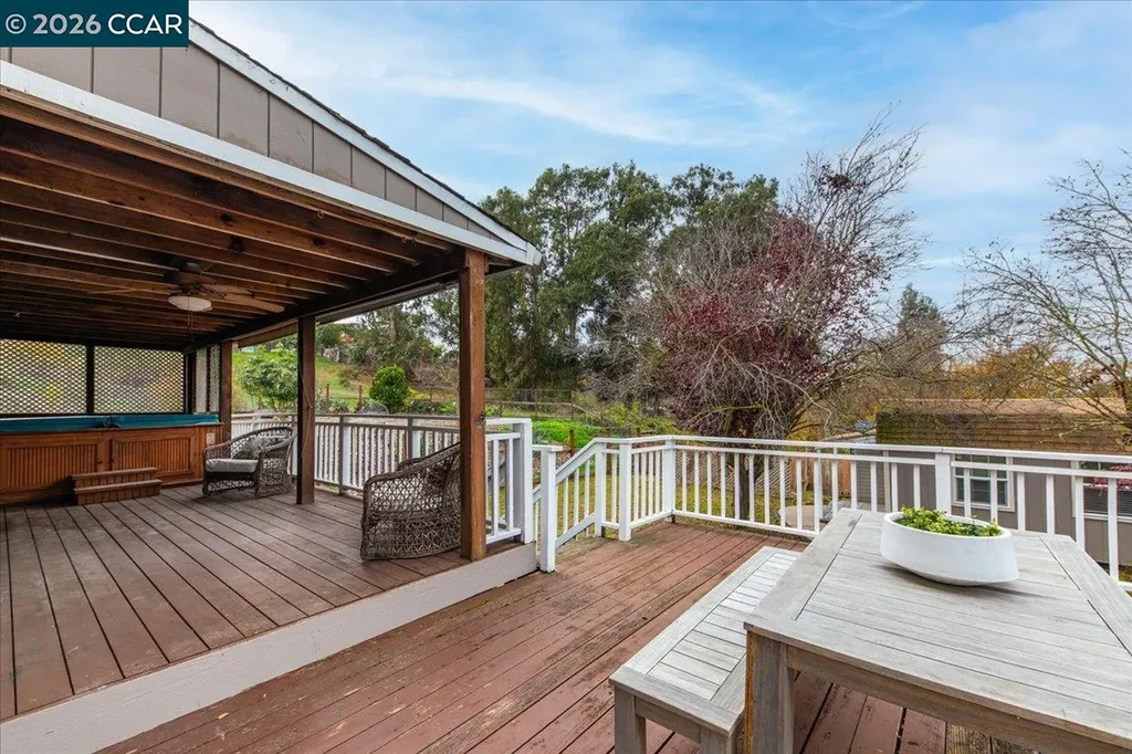 15 Aspen Court El Sobrante CA 94803