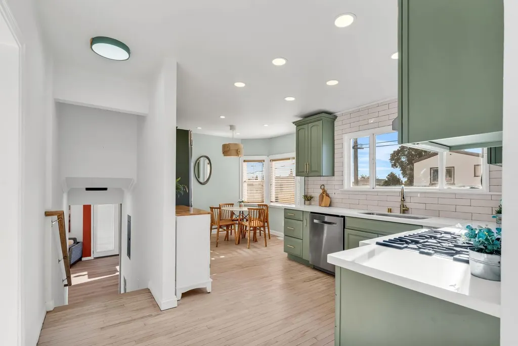 3000 56th Avenue Oakland CA 94605