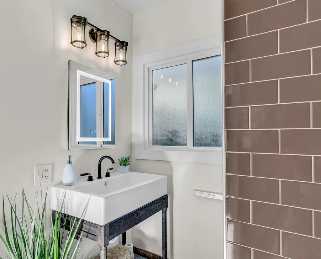 3000 56th Avenue Oakland CA 94605