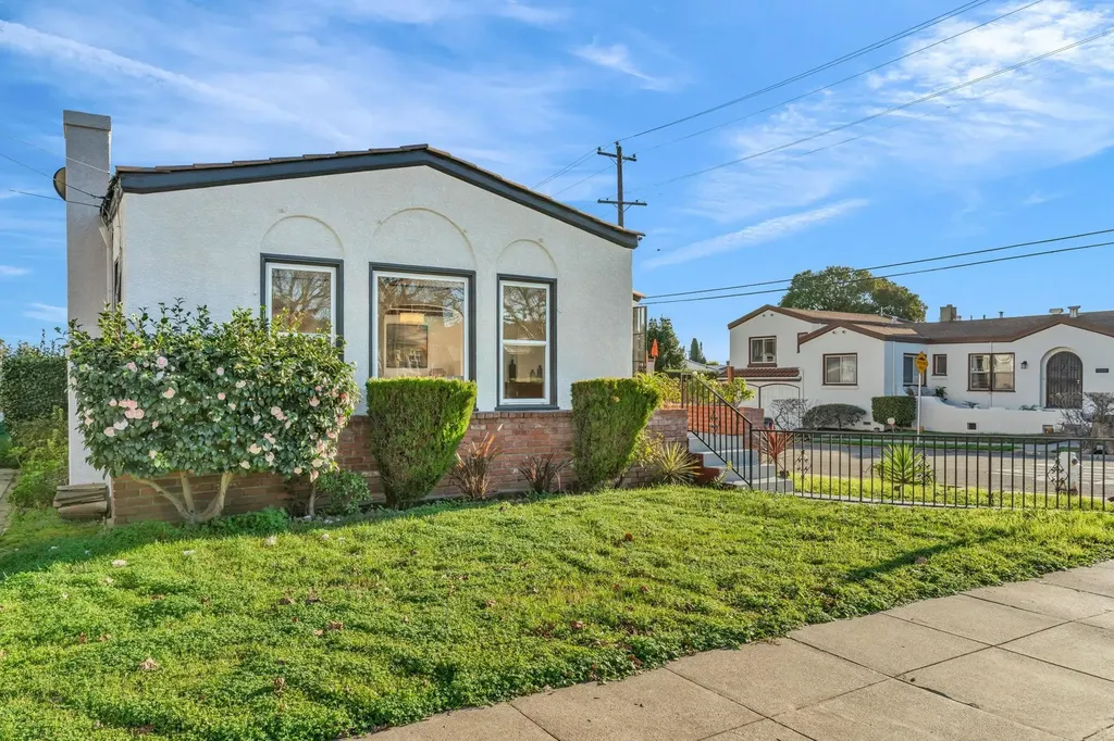 3000 56th Avenue Oakland CA 94605