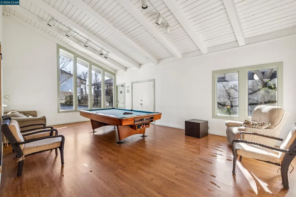 1407 Marchbanks Drive Walnut Creek CA 94598