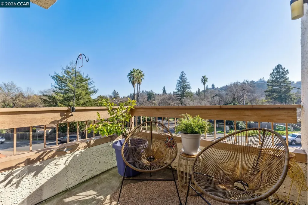 1632 Villa Way Walnut Creek CA 94595