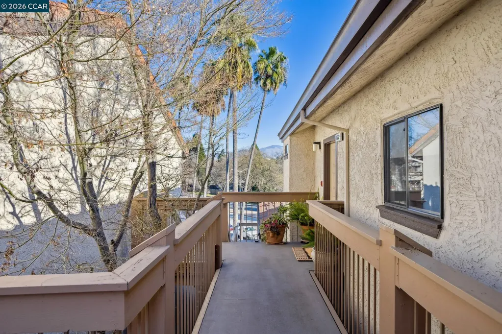 1632 Villa Way Walnut Creek CA 94595