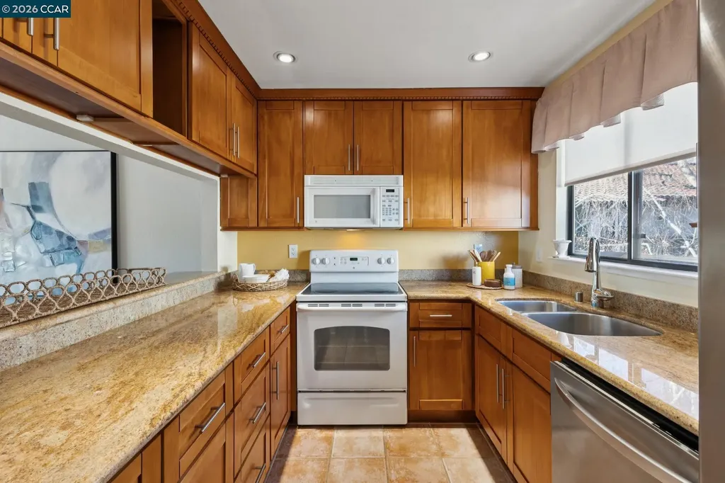 1632 Villa Way Walnut Creek CA 94595