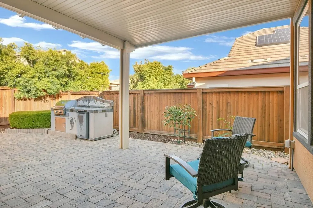 1765 Merlot Circle Brentwood CA 94513