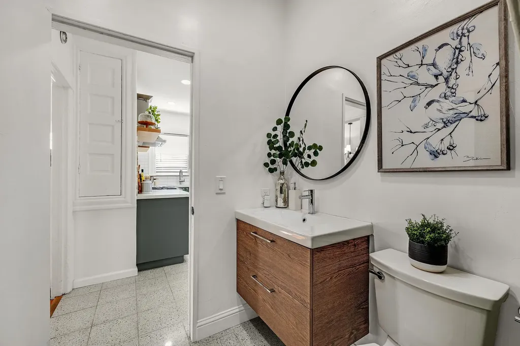 1919 48th Avenue Oakland CA 94601