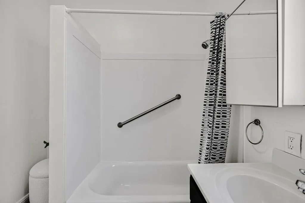 1919 48th Avenue Oakland CA 94601