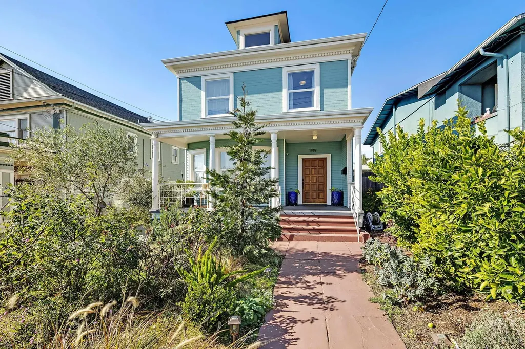 1919 48th Avenue Oakland CA 94601