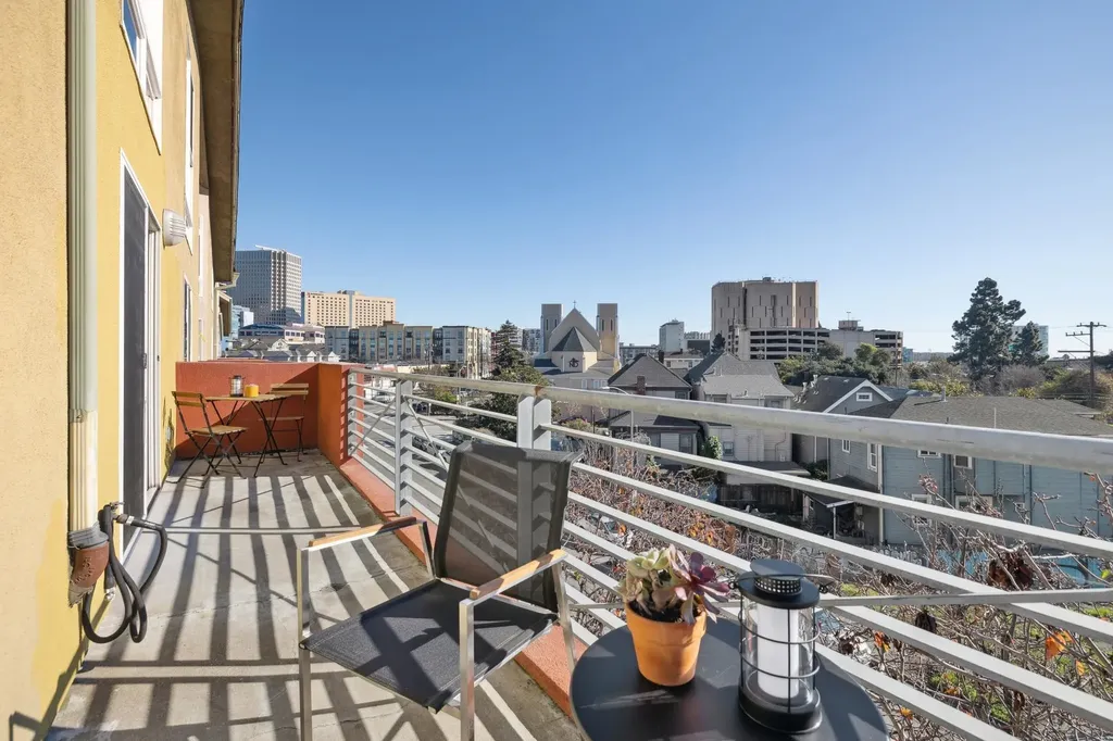 675 8th Street Oakland CA 94607