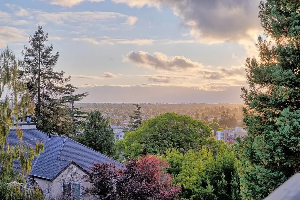 685 Dartmore Lane Hayward CA 94544