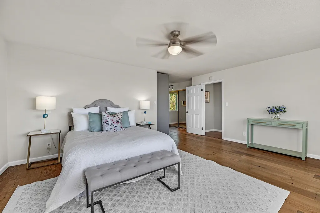 7554 Sunkist Drive Oakland CA 94605