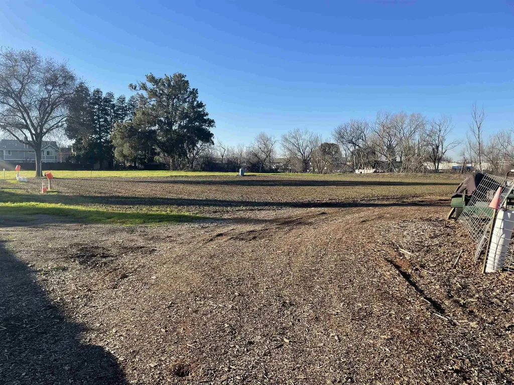327 Linden Way Pleasanton CA 94566