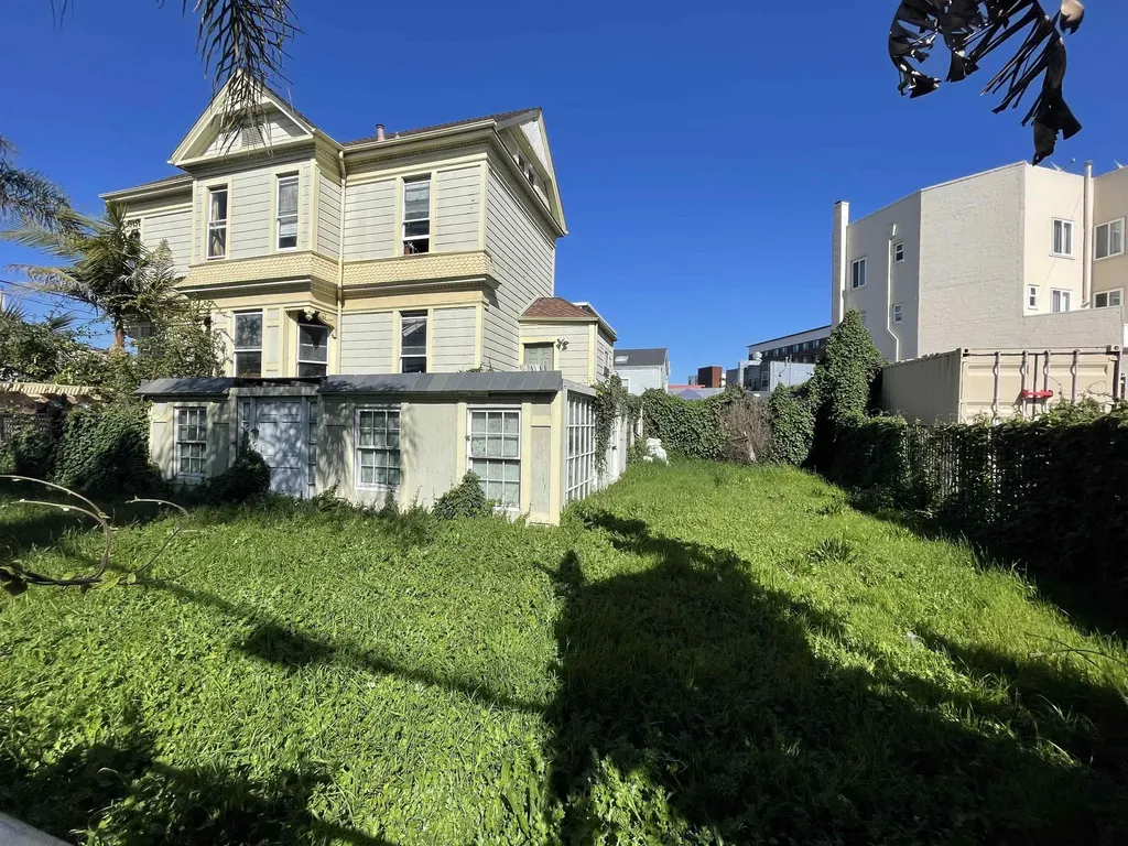 3602 Adeline Oakland CA 94608