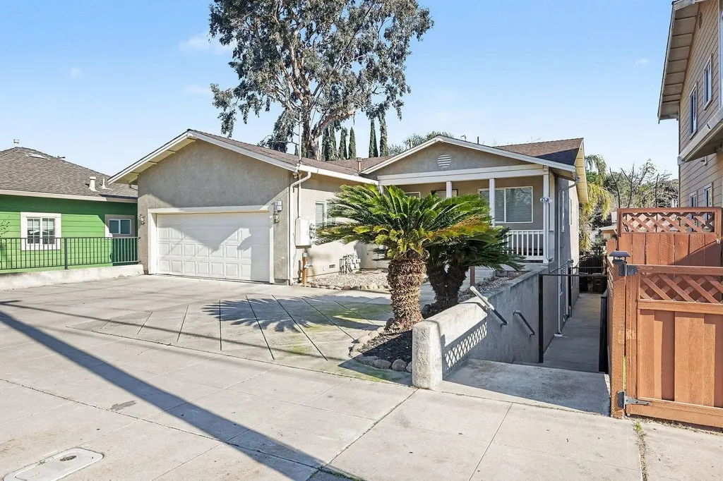 811 G Street Antioch CA 94509