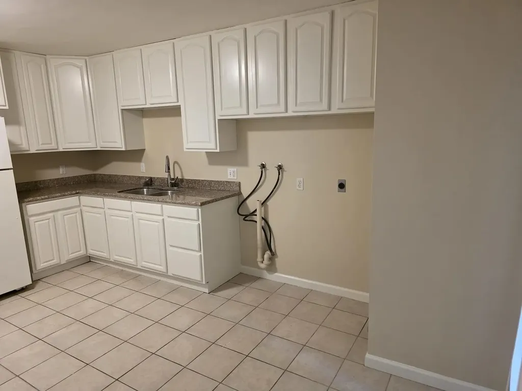 9716 Mountain Boulevard Oakland CA 94605