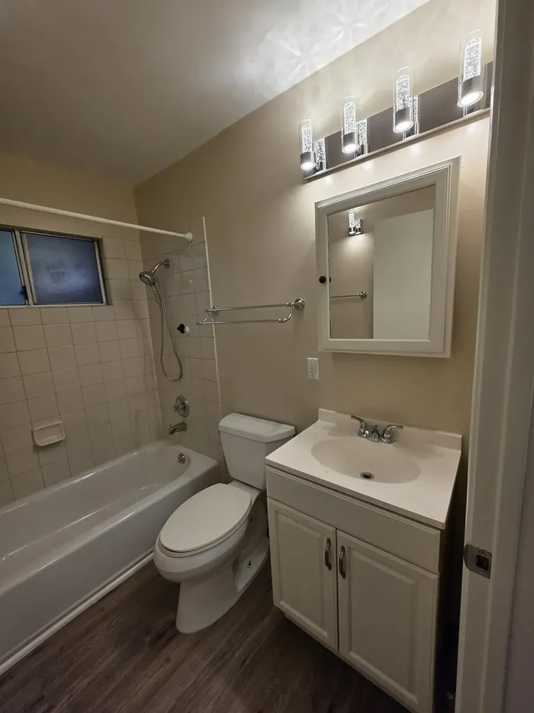 9716 Mountain Boulevard Oakland CA 94605