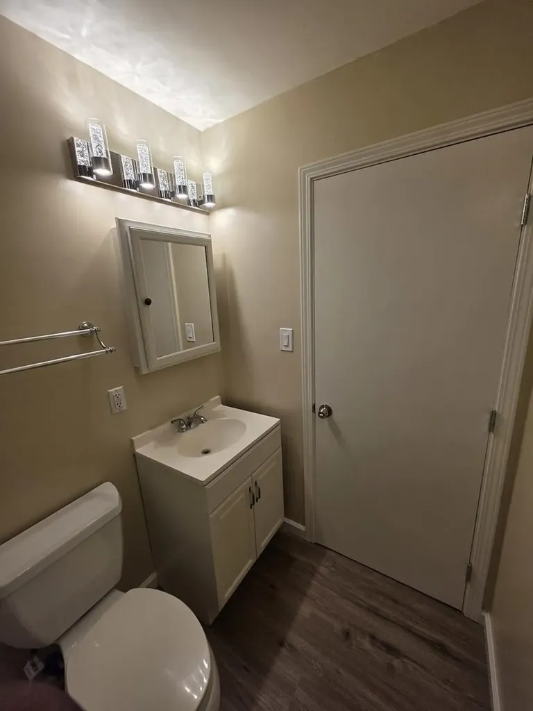 9716 Mountain Boulevard Oakland CA 94605