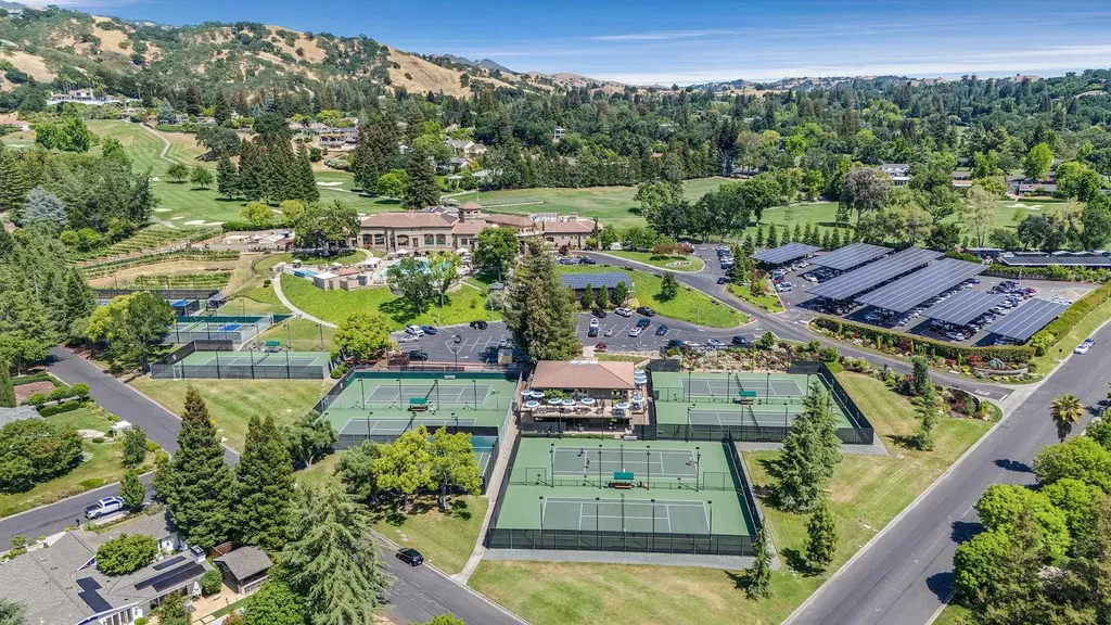 3144 Roundhill Road Alamo CA 94507