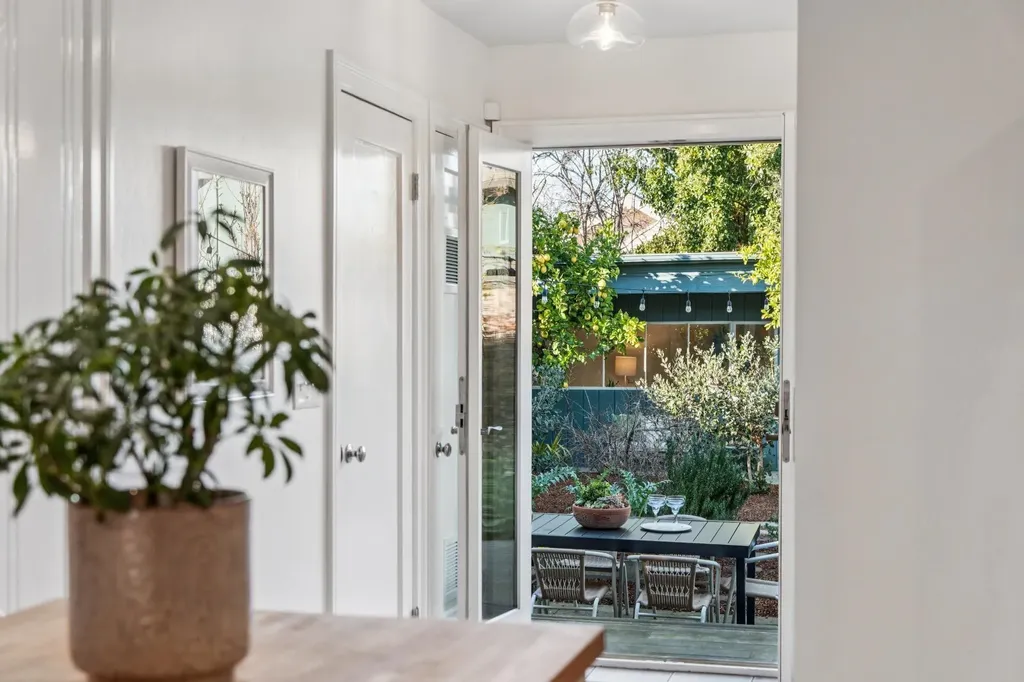 1525 Tyler Street Berkeley CA 94703