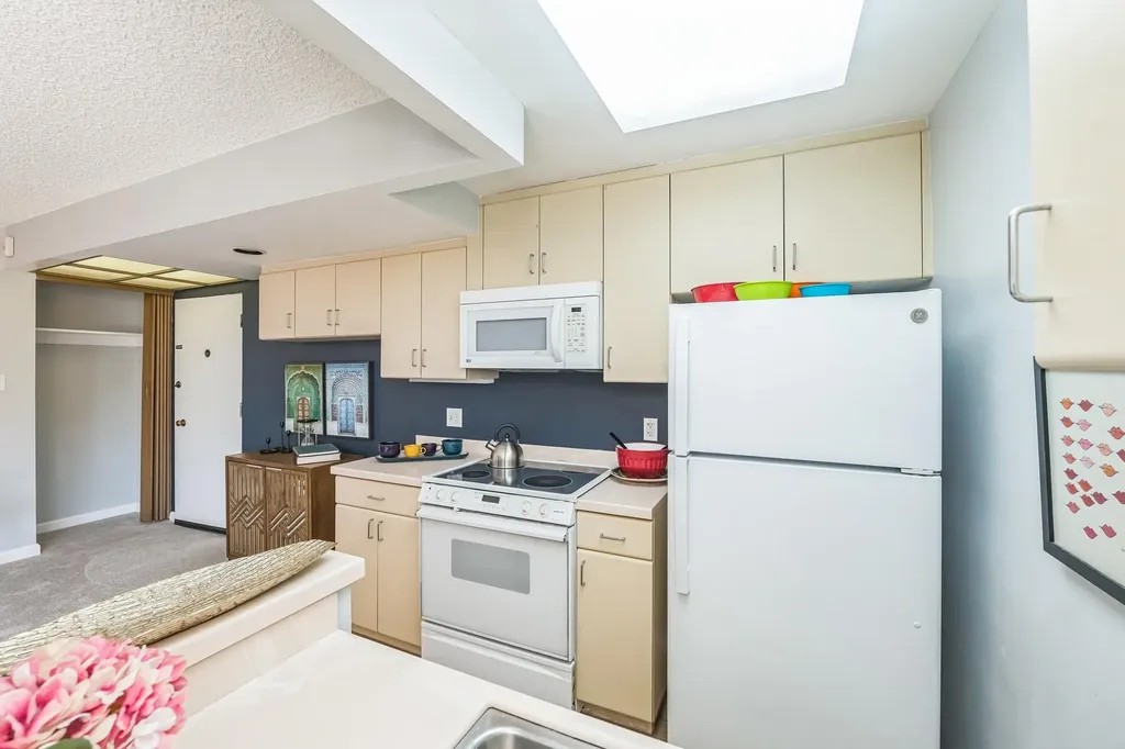 2550 Dana Street Berkeley CA 94704