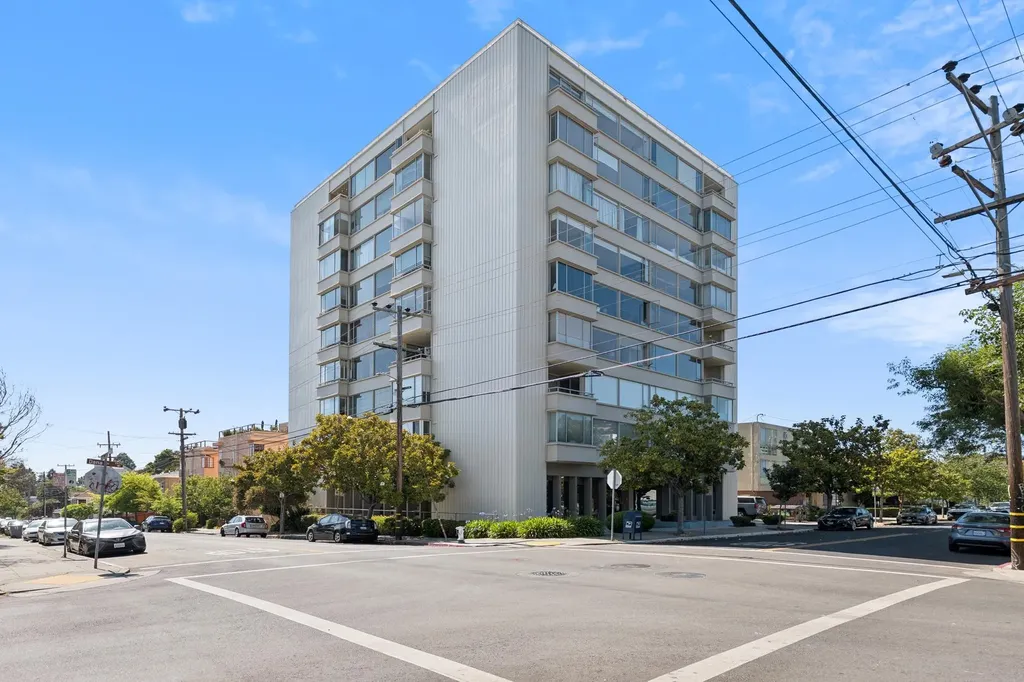 2550 Dana Street Berkeley CA 94704