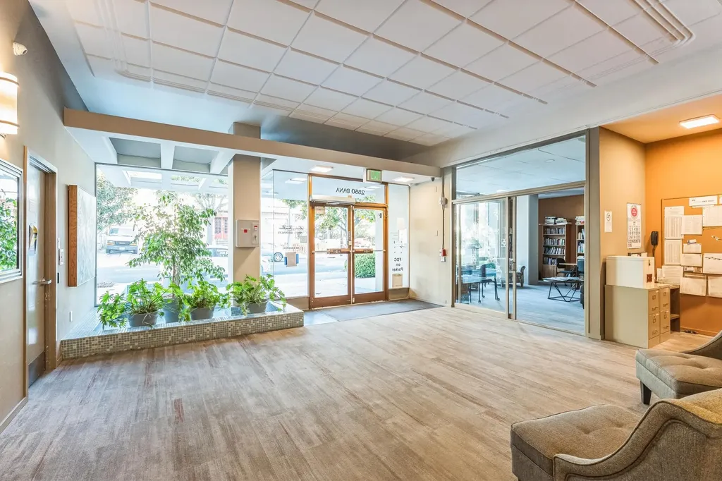 2550 Dana Street Berkeley CA 94704